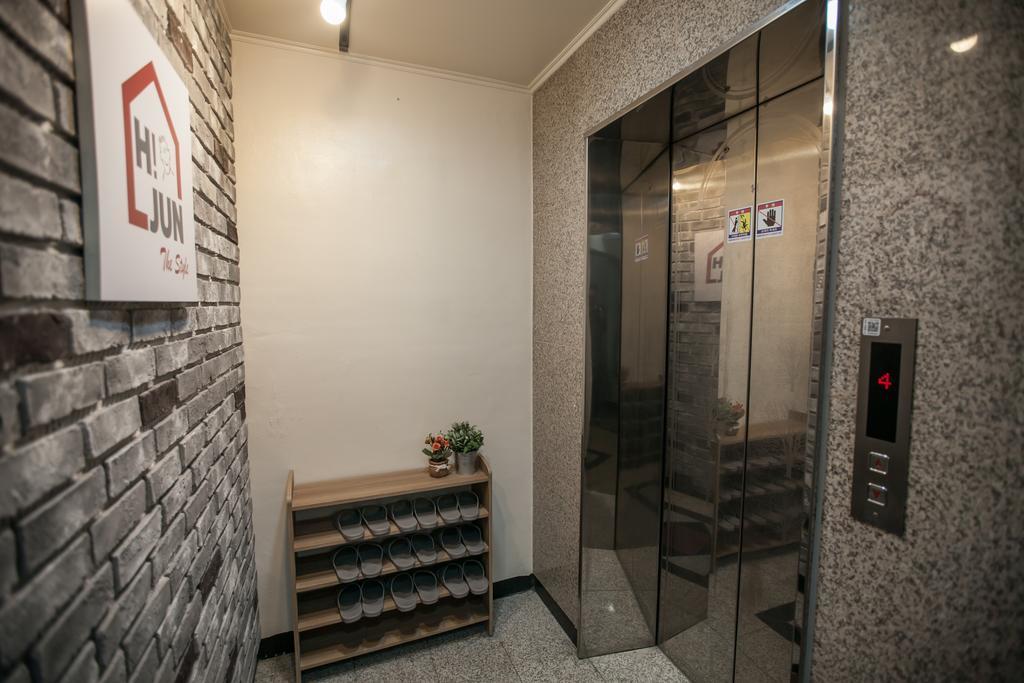 Twins Guesthouse 2*