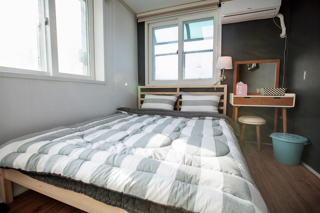 Twins Guesthouse 2* Seoul